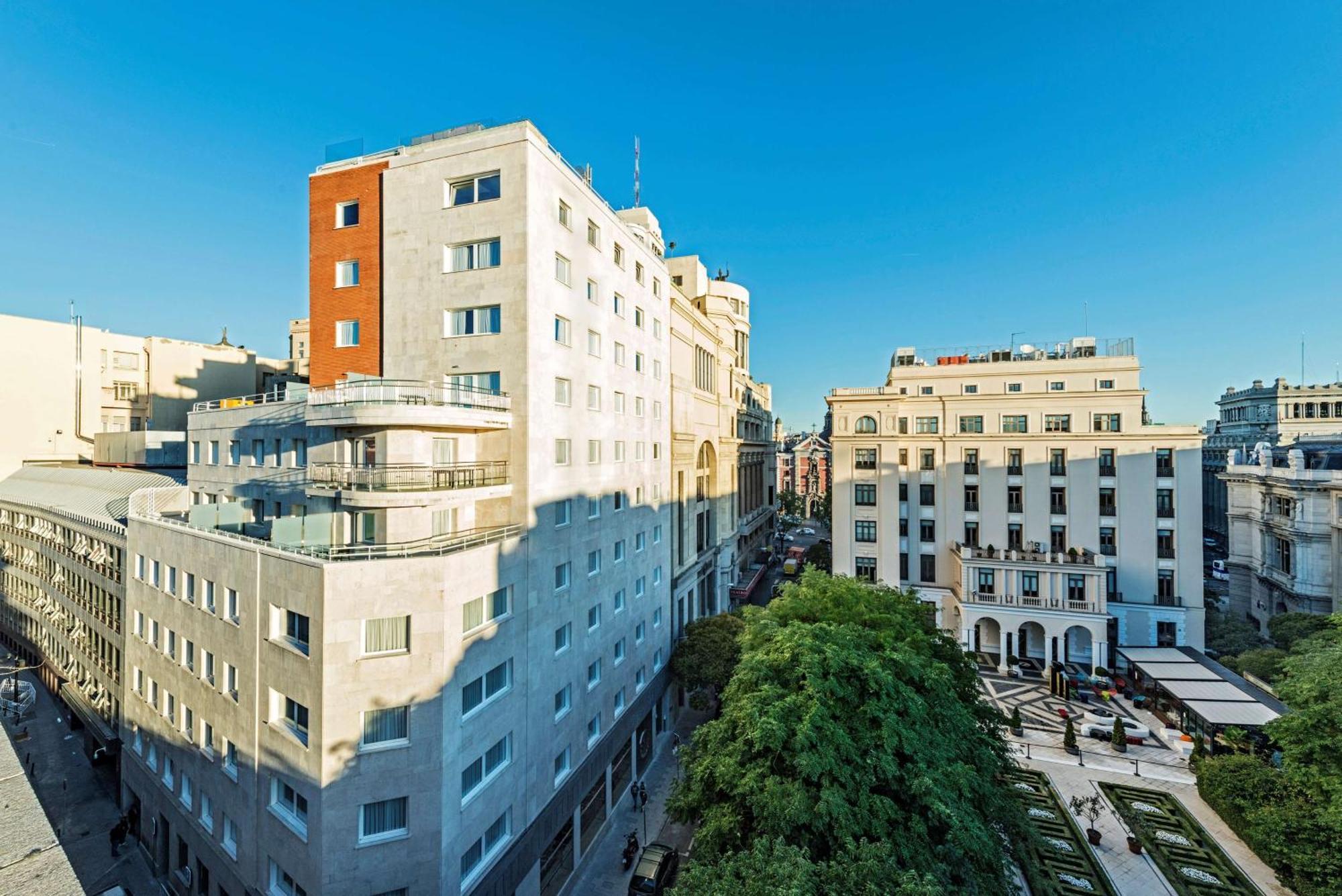 Nh Collection Madrid Suecia Otel Dış mekan fotoğraf Residential buildings in the neighborhood